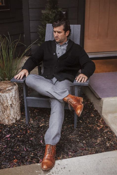 light grey jeans with brown shoes